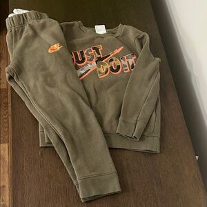 Nike Kids Olive Joggers and Sweatshirt Set